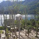 Hll Lungolago