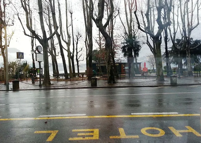 Hll Lungolago Lecco-como 酒店 3*