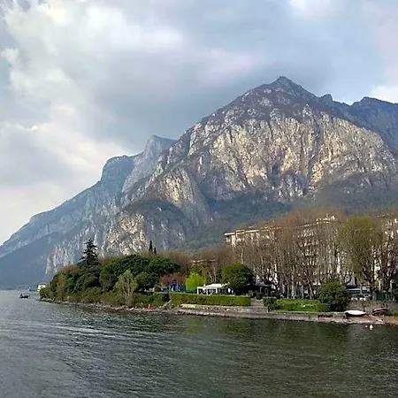 Hll Lungolago Lecco-como レッコ
