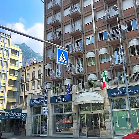 ホテル Hll Lungolago Lecco-como