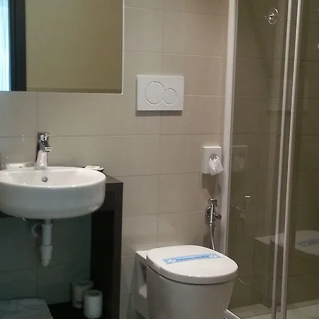 Hll Lungolago Lecco-como Hotel