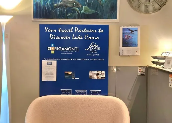 Hll Lungolago Lecco-como Лекко