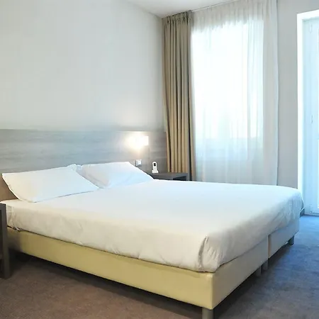 Hotel Hll Lungolago Lecco-como Lecco