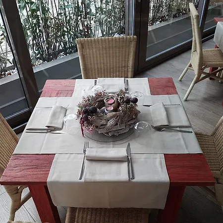 Hll Lungolago Lecco-como Hotell