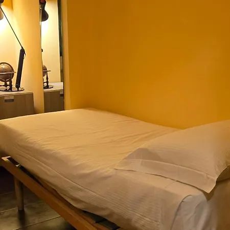 Hll Lungolago Hotel