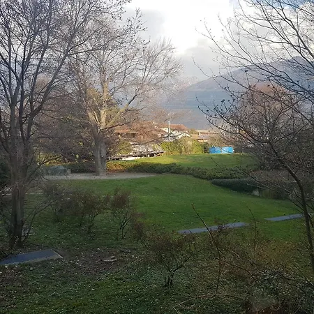 Hll Lungolago