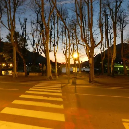 Hll Lungolago 3* Lecco