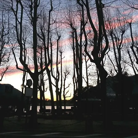 Hll Lungolago